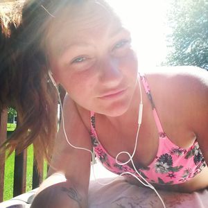 Meet your Posher, Felicia